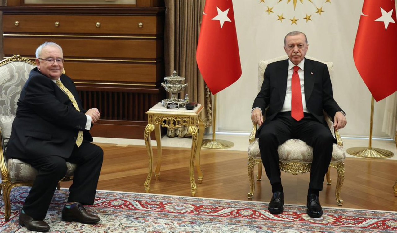 Cumhurbaşkanı Erdoğan İrlanda Meclis Başkanı Fearghail’i kabul etti